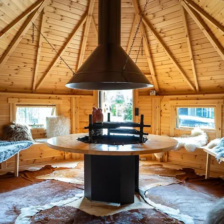 Wellness Latour | 2 Saunas, Jacuzzi & Grill Kota | 18 Guests * אוירשחוט