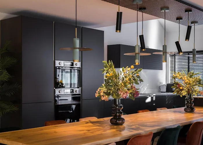 בית נופש Wellness Latour | 2 Saunas, Jacuzzi & Grill Kota | 18 Guests