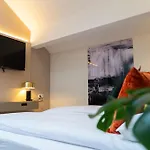 Wellness Latour | 2 Saunas, Jacuzzi & Grill Kota | 18 Guests *